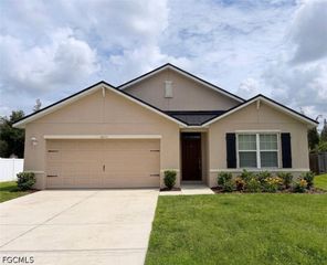 1633 SW 12th TER, Cape Coral, FL 33991