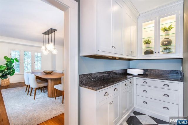 158 Mountain Avenue, Montclair, NJ 07042