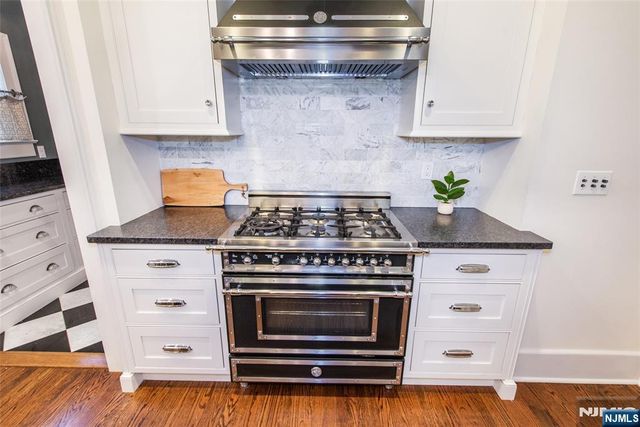 158 Mountain Avenue, Montclair, NJ 07042