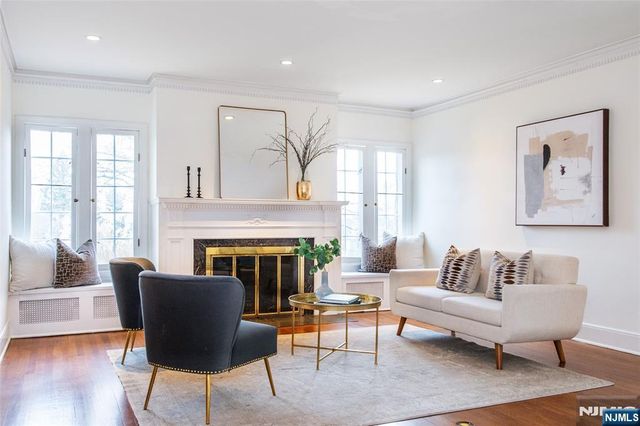 158 Mountain Avenue, Montclair, NJ 07042