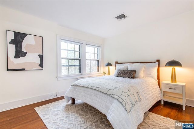 158 Mountain Avenue, Montclair, NJ 07042