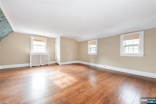 158 Mountain Avenue, Montclair, NJ 07042