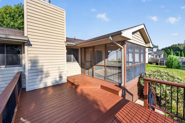 965 4th Street, Waukee, IA 50263