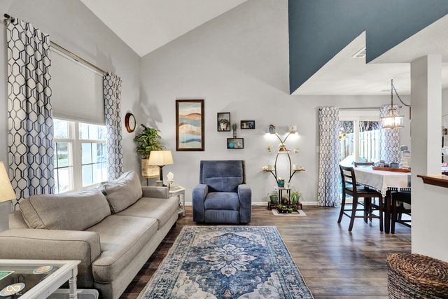 7813 Hunters Path, Indianapolis, IN 46214