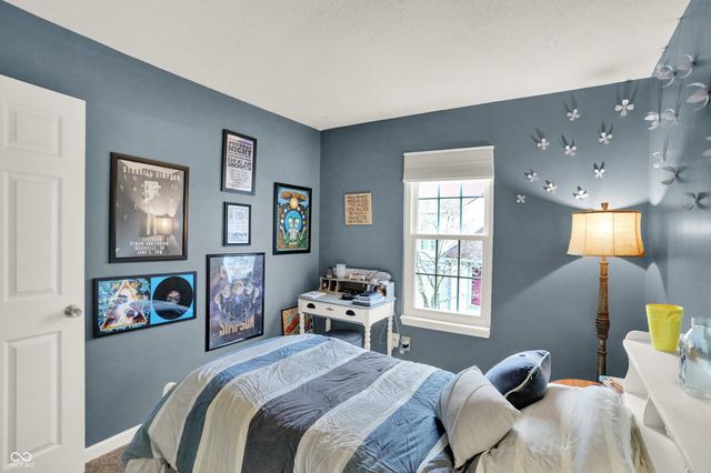 7813 Hunters Path, Indianapolis, IN 46214