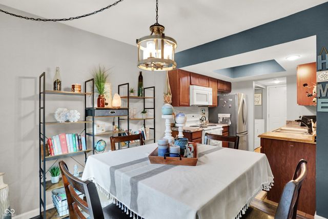 7813 Hunters Path, Indianapolis, IN 46214