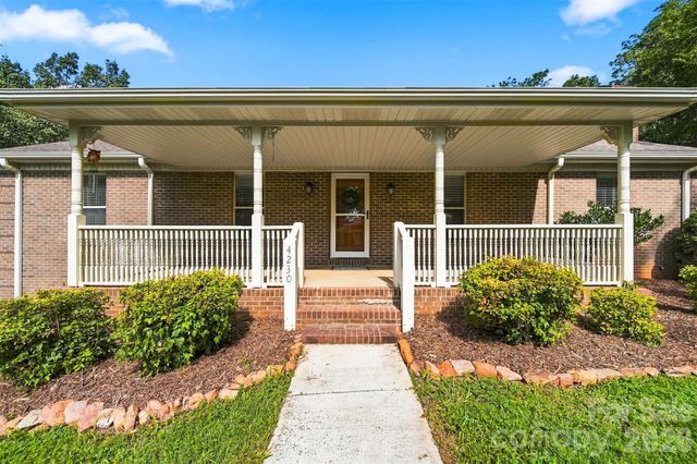 4230 Rugged Hill Road, Maiden, NC 28650