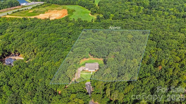 4230 Rugged Hill Road, Maiden, NC 28650