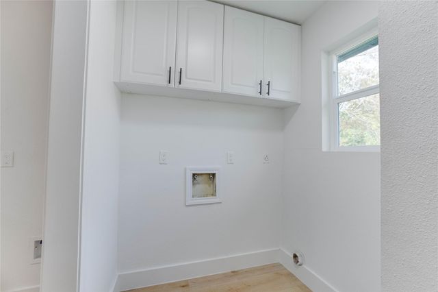 9809 Wren Court, Conroe, TX 77385