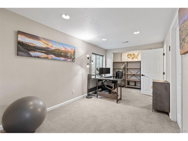 8756 Aberdeen Cir, Highlands Ranch, CO 80130