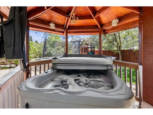 8756 Aberdeen Cir, Highlands Ranch, CO 80130