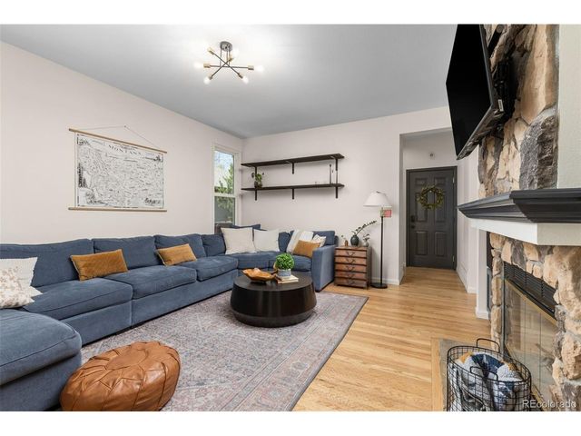 8756 Aberdeen Cir, Highlands Ranch, CO 80130