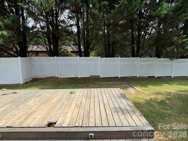 1376 Glenheath Drive, Hendersonville, NC 28791