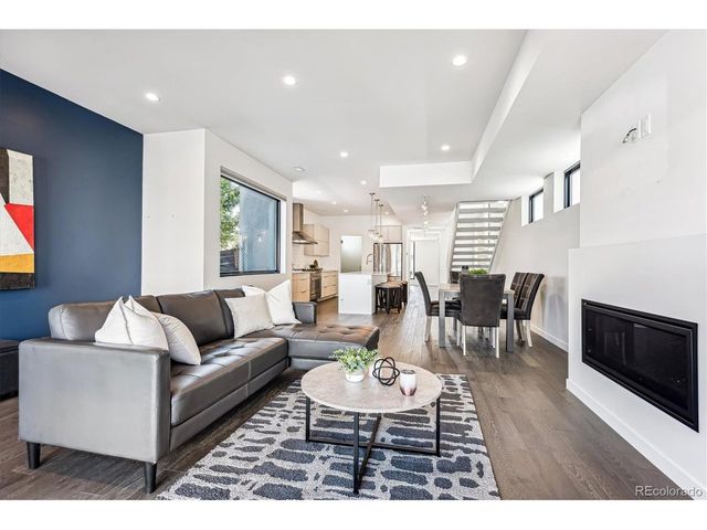 3257 N Gilpin St, Denver, CO 80205