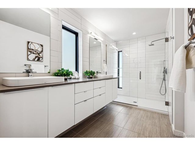 3257 N Gilpin St, Denver, CO 80205