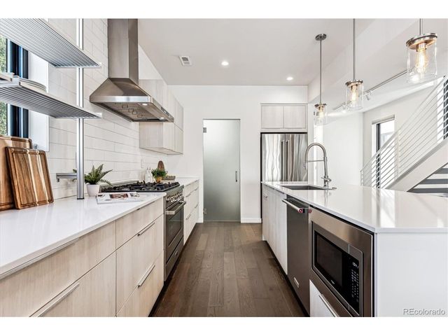 3257 N Gilpin St, Denver, CO 80205