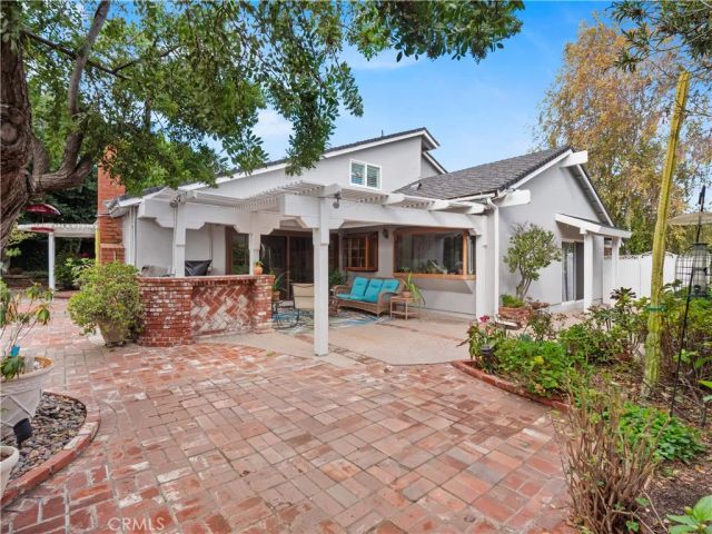 25415 Via Alcira, Valencia, CA 91355