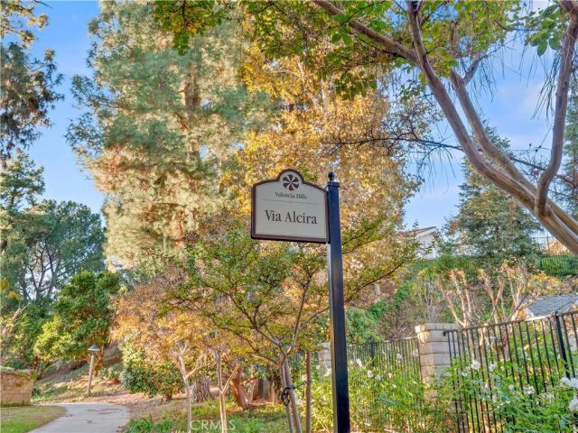 25415 Via Alcira, Valencia, CA 91355