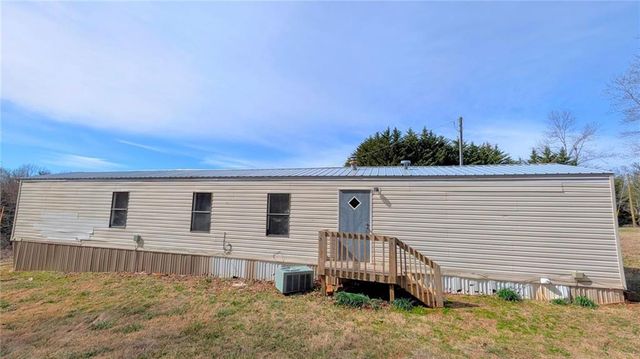 1562 Grindle Bridge Road, Dahlonega, GA 30533