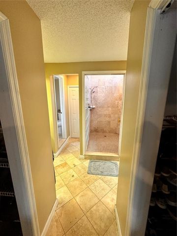 5807 SCHOONER WAY, Tampa, FL 33615