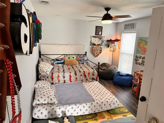 5807 SCHOONER WAY, Tampa, FL 33615