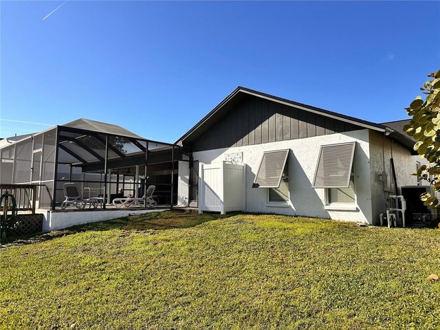 5807 SCHOONER WAY, Tampa, FL 33615