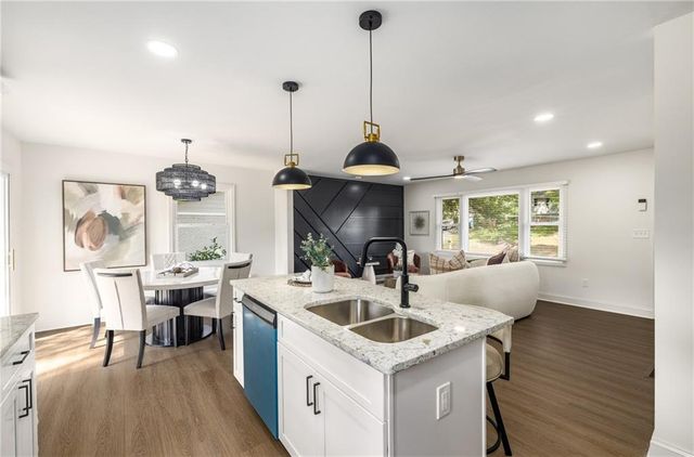 1483 Town Country SE Drive, Atlanta, GA 30316