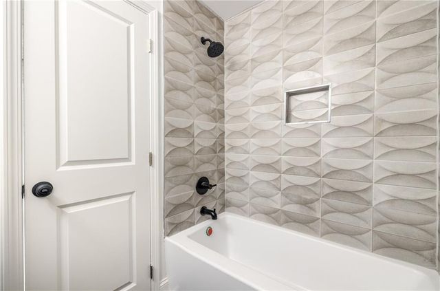 1483 Town Country SE Drive, Atlanta, GA 30316