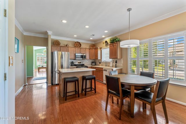 46 Dante Drive, Manchester, NJ 08759