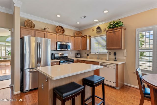46 Dante Drive, Manchester, NJ 08759