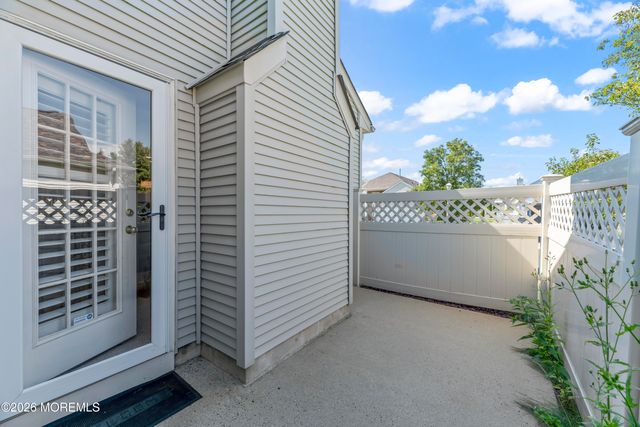 46 Dante Drive, Manchester, NJ 08759
