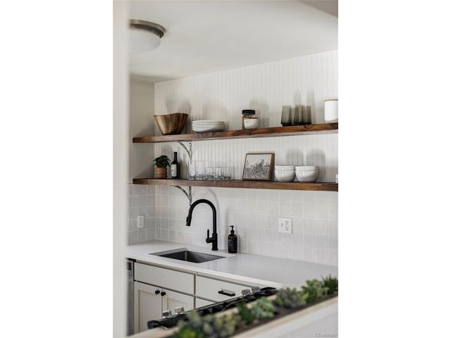 3549 N Harrison St, Denver, CO 80205