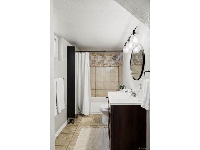 3549 N Harrison St, Denver, CO 80205