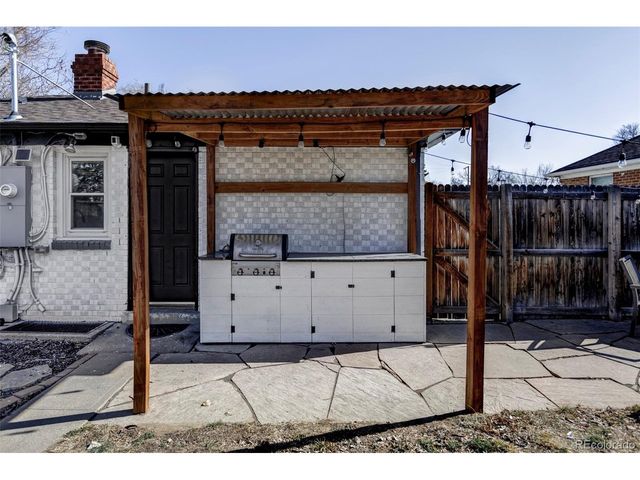 3549 N Harrison St, Denver, CO 80205