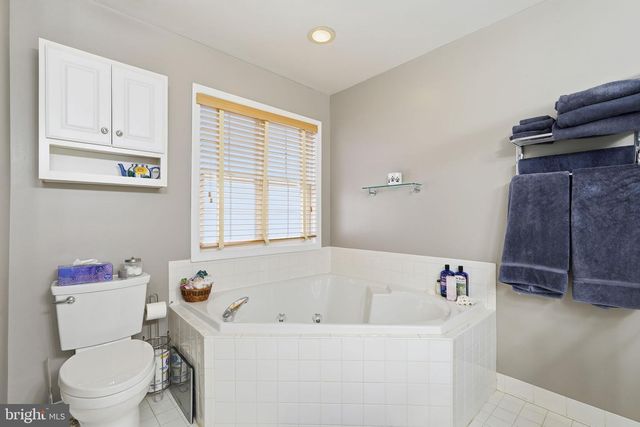 9138 MINEOLA CT, Manassas, VA 20111