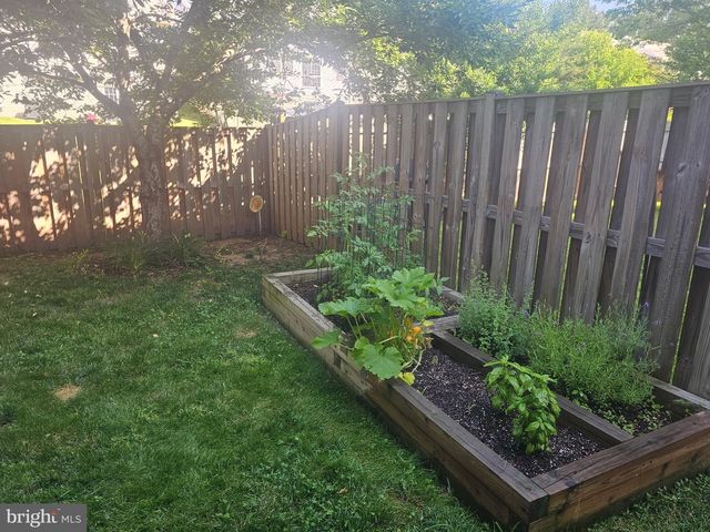 9138 MINEOLA CT, Manassas, VA 20111