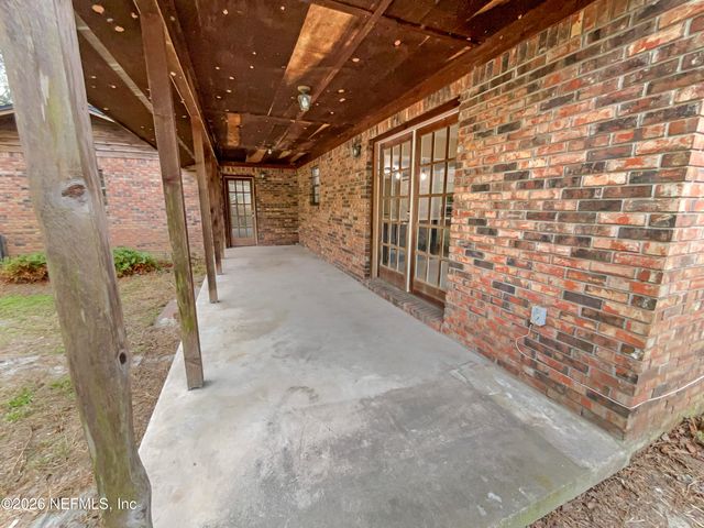 1555 DOLPH Road, Jacksonville, FL 32220