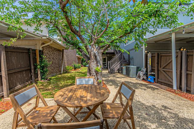 2903 Golden Gate Court, Carrollton, TX 75007