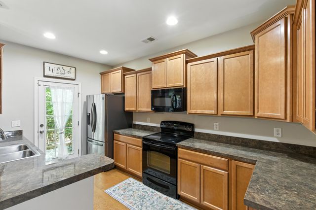 2505 Stadium Drive, North Charleston, SC 29406