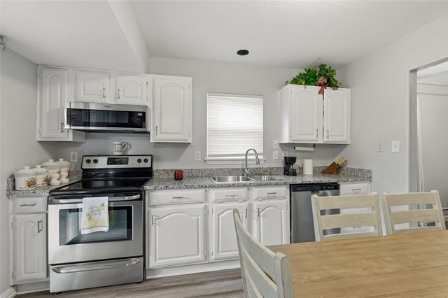2848 Harbinger Lane, Dallas, TX 75287