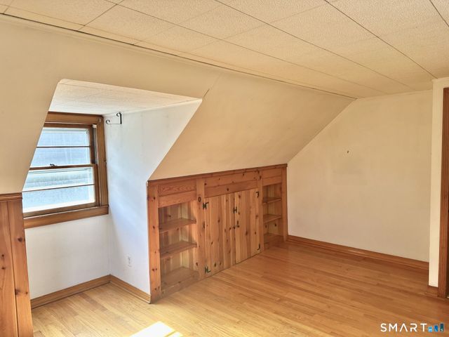 16 Bernside Drive, Bristol, CT 06010