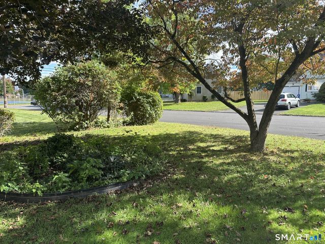 16 Bernside Drive, Bristol, CT 06010