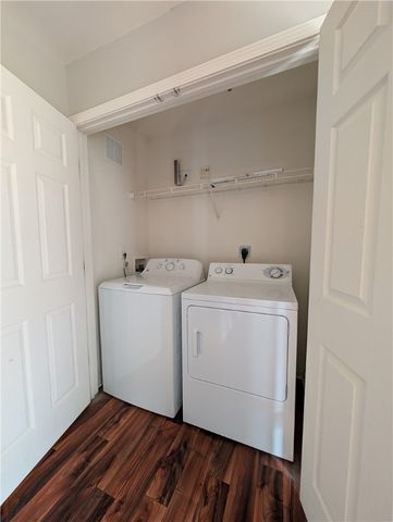 221 Campus Drive B, Central, SC 29630