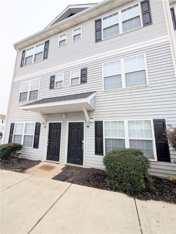 221 Campus Drive B, Central, SC 29630