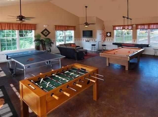 221 Campus Drive B, Central, SC 29630