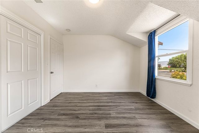 16601 Valerio Street, Los Angeles, CA 91406