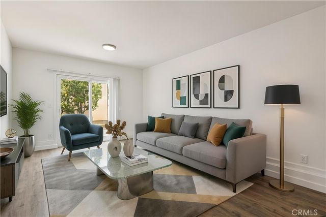 16601 Valerio Street, Los Angeles, CA 91406