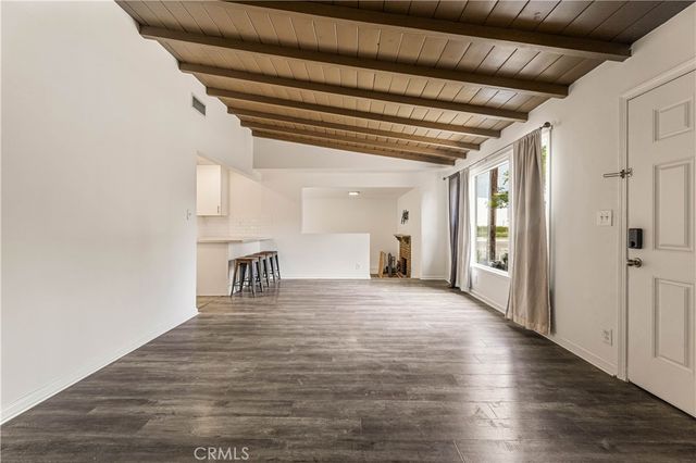 16601 Valerio Street, Los Angeles, CA 91406