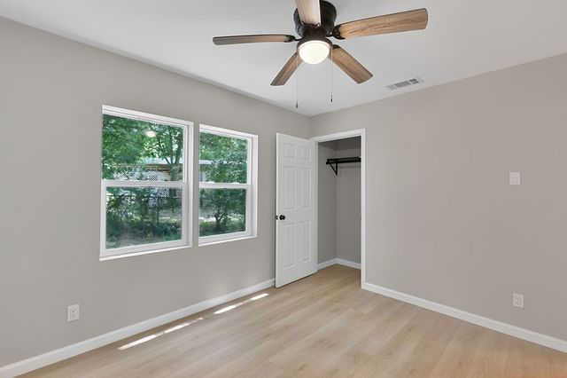 444 Bowie, Lone Star, TX 75668