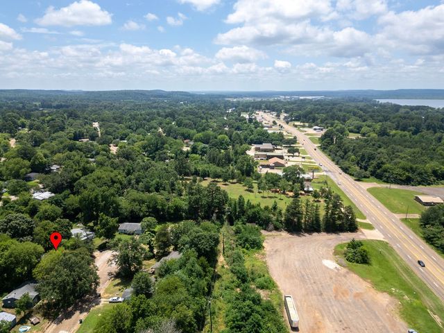 444 Bowie, Lone Star, TX 75668